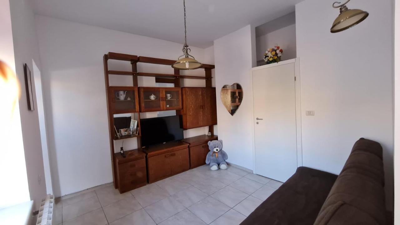 Apartament Centru Plaja Modern Констанца Экстерьер фото